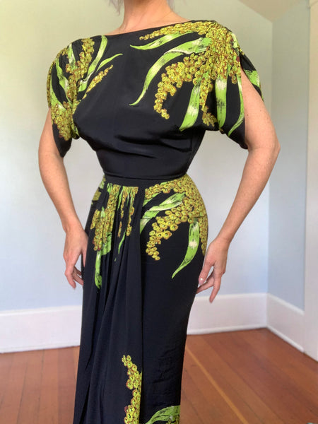 Spectacular 1940s Impeccably Draped Silk Mimosa Print Extreme Hourglass Evening Gown w/ Risqué Open Back