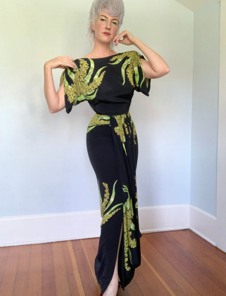 Spectacular 1940s Impeccably Draped Silk Mimosa Print Extreme Hourglass Evening Gown w/ Risqué Open Back