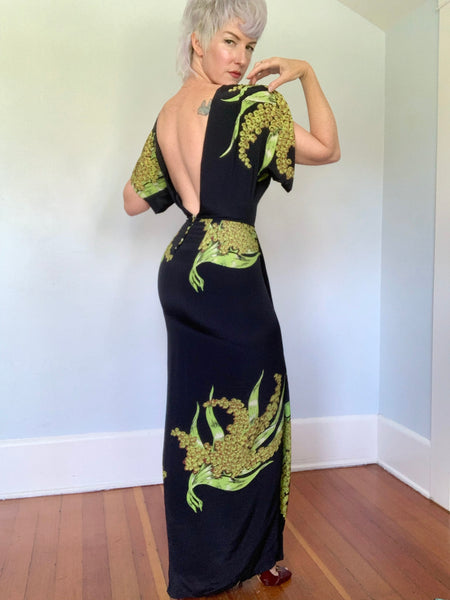 Spectacular 1940s Impeccably Draped Silk Mimosa Print Extreme Hourglass Evening Gown w/ Risqué Open Back