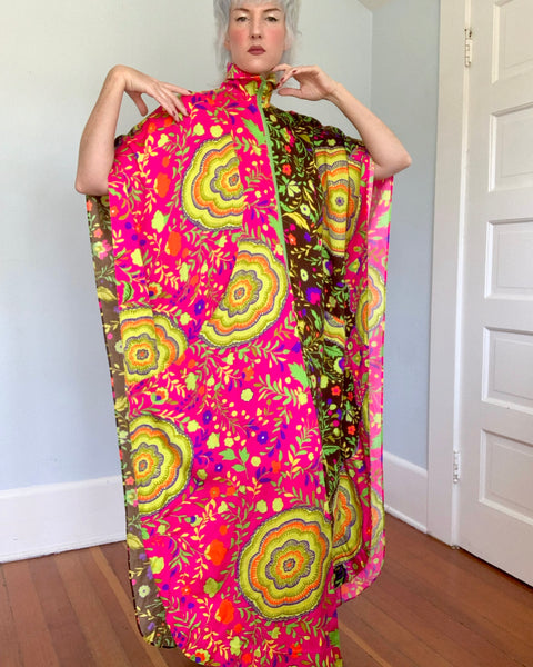 UNREAL 1960s Neon Psychedelic Caftan by “Greencastle of California”
