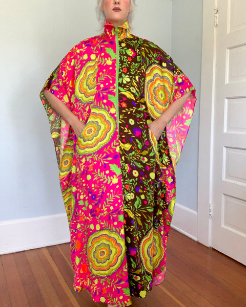 UNREAL 1960s Neon Psychedelic Caftan by “Greencastle of California”