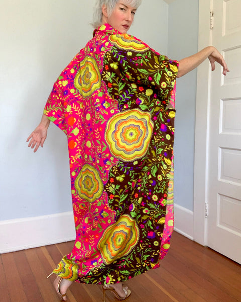 UNREAL 1960s Neon Psychedelic Caftan by “Greencastle of California”