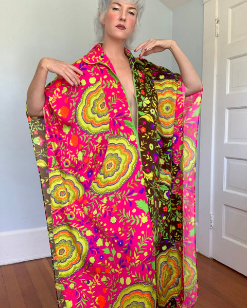 UNREAL 1960s Neon Psychedelic Caftan by “Greencastle of California”