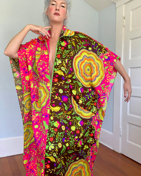 UNREAL 1960s Neon Psychedelic Caftan by “Greencastle of California”