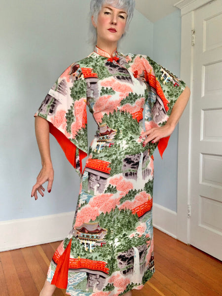 1940s Silk Crepe Custom Made Hawaiian Pake Muu