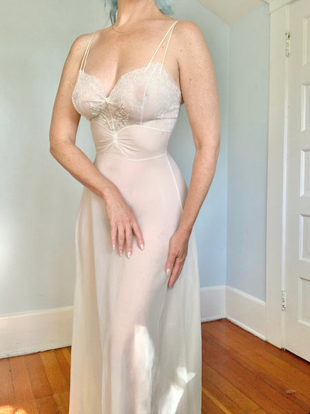 Late 1940s “Lucie Ann of Beverly Hills” for “Neiman Marcus” Bridal Peignoir Set