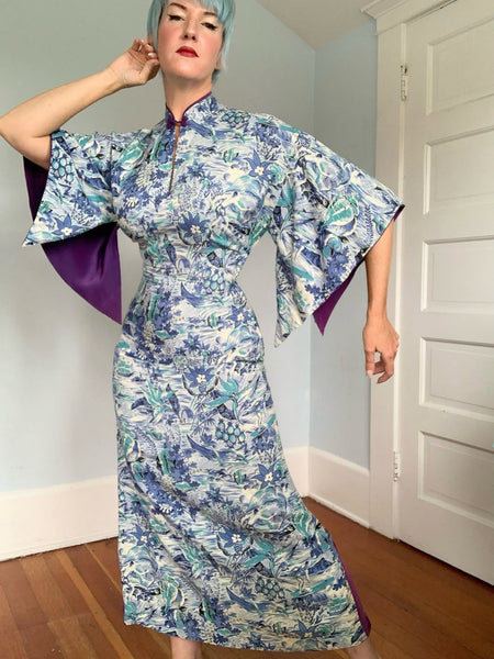 1940s “The Liberty House of Honolulu & Waikiki” Hawaiian Rayon Pake Muu