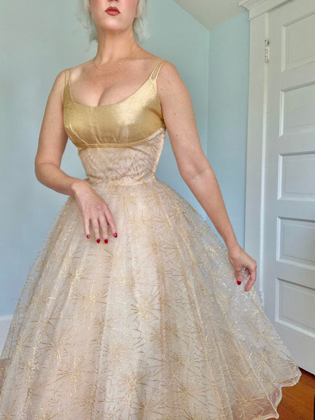1950s Embroidered Spiderweb & Lurex Party Dress