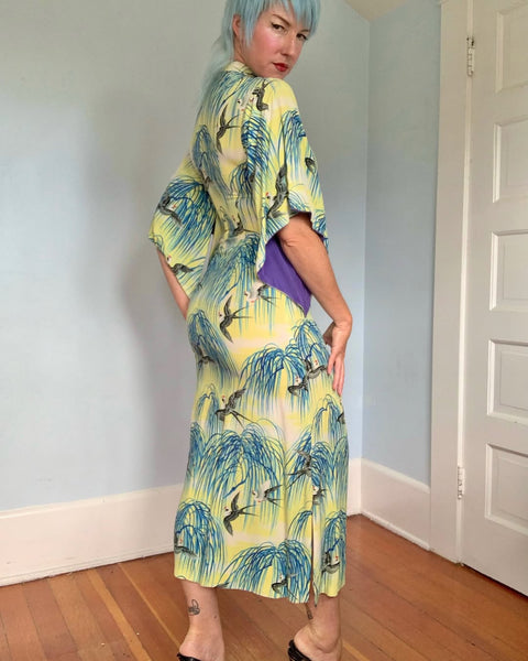 1940s Pure Silk Crepe Hawaiian Pake Muu w/ Japanese Swallows by “The Liberty House”