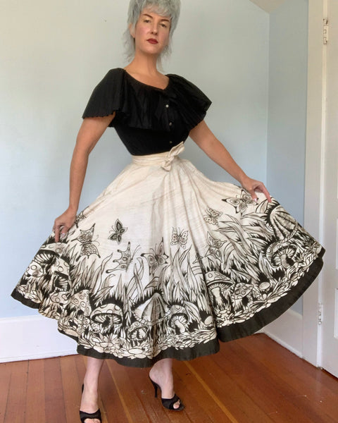 Rare 1950s Hand Painted Toadstool Mushroom Mexican Cotton Skirt by “Creaciones Naitan”