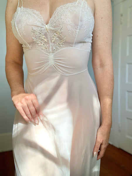 Late 1940s “Lucie Ann of Beverly Hills” for “Neiman Marcus” Bridal Peignoir Set