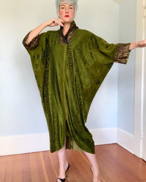 1960s “Henri Bendel New York” Glamour Cocoon Caftan