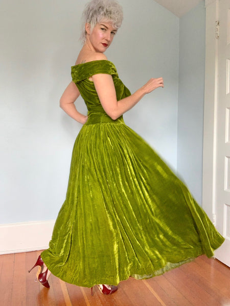 Chartreuse Rayon Velvet 1940s Gown