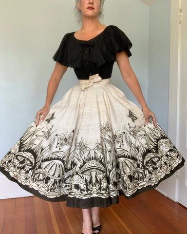 Rare 1950s Hand Painted Toadstool Mushroom Mexican Cotton Skirt by “Creaciones Naitan”