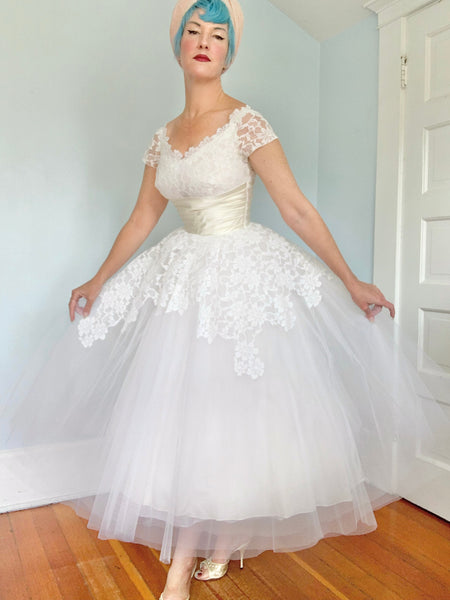 Designer 1950s “Cahill of Beverly Hills” Wedding Dress