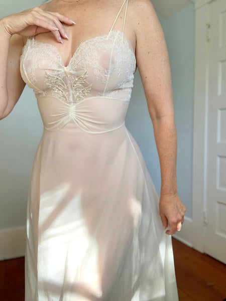 Late 1940s “Lucie Ann of Beverly Hills” for “Neiman Marcus” Bridal Peignoir Set