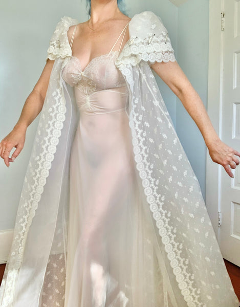 Late 1940s “Lucie Ann of Beverly Hills” for “Neiman Marcus” Bridal Peignoir Set