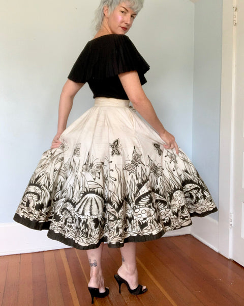 Rare 1950s Hand Painted Toadstool Mushroom Mexican Cotton Skirt by “Creaciones Naitan”