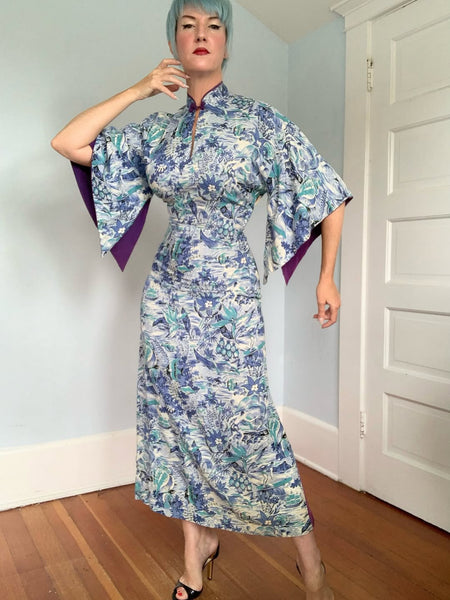 1940s “The Liberty House of Honolulu & Waikiki” Hawaiian Rayon Pake Muu
