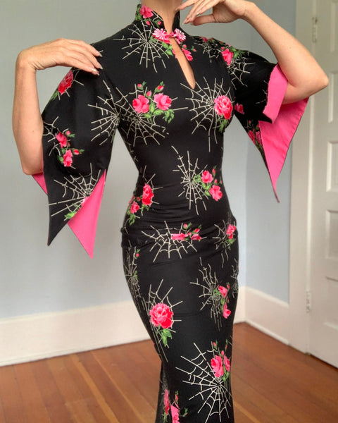 1940s Style Spiderweb Hawaiian Pake Muu by “House of Bamboo”
