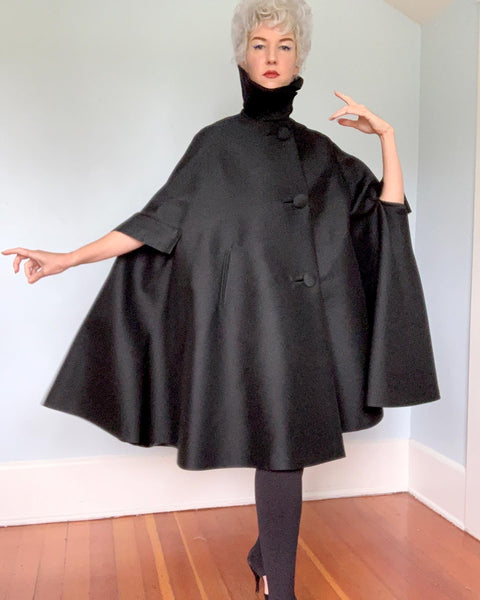 1950s Wool Silk Blend Extreme Cape