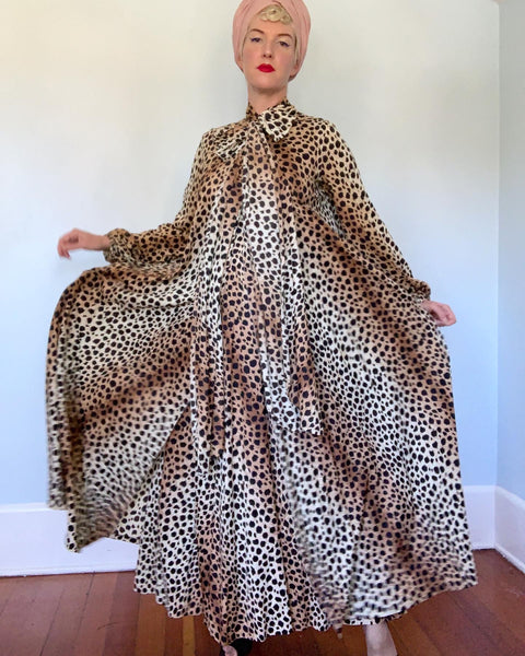 1960s “Lucie Ann of Beverly Hills” Cheetah Peignoir Set