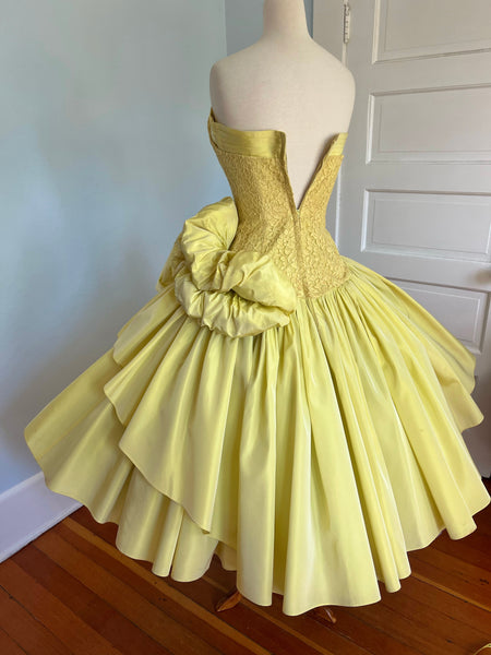1950s “Beaumelle of California” Taffeta & Lace Party Dress