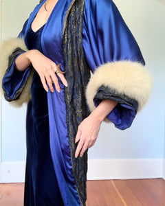1920s Silk & Metallic Silk Lame' "Jellyfish" Motif Cocoon Coat with Fox Fur Trim