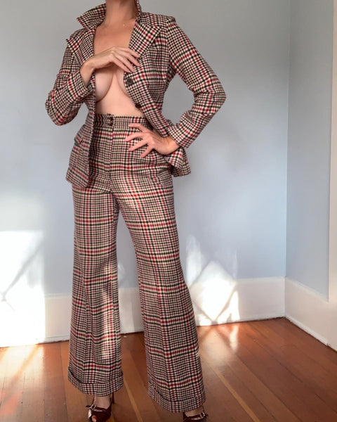 1970s Houndstooth 2 Piece Tailored Suit by “Tami Original of San Francisco”